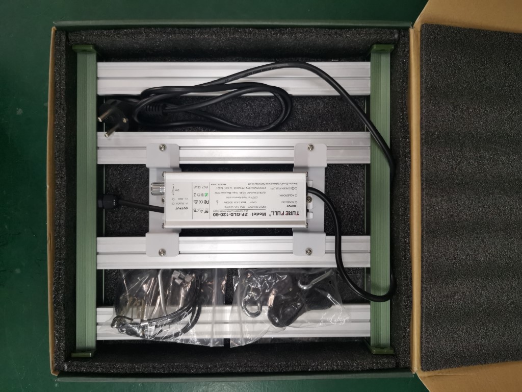 GoldenBuds Dimmable 120W Spider LED Grow Light (Full Spectrum + UV)